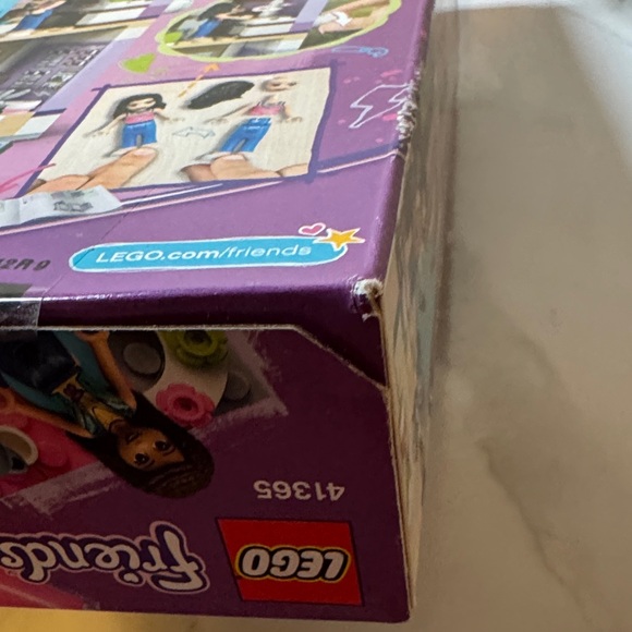 LEGO Friends # 41365 Emma’s Art Studio. Sealed. New. - Picture 17 of 17